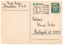 Vorderseite der Postkarte mit Absender, Adresse und Stempel